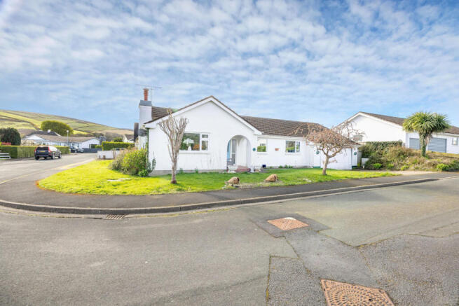 3 bed property, in 21, £464,950