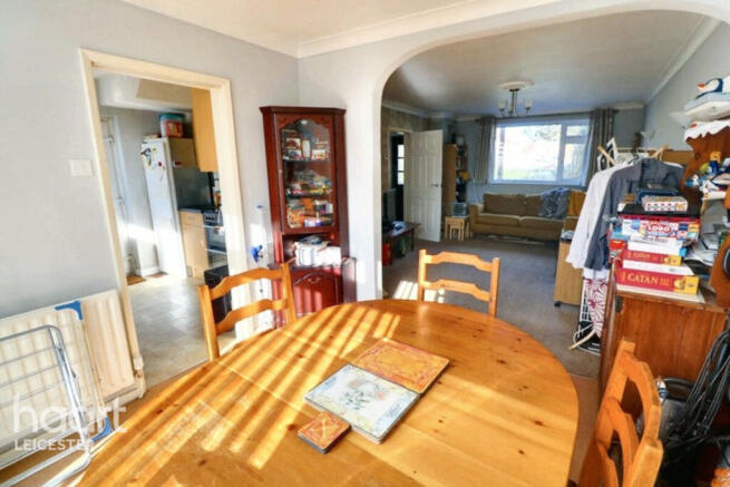 3 bed property, in Kingsway, £270,000