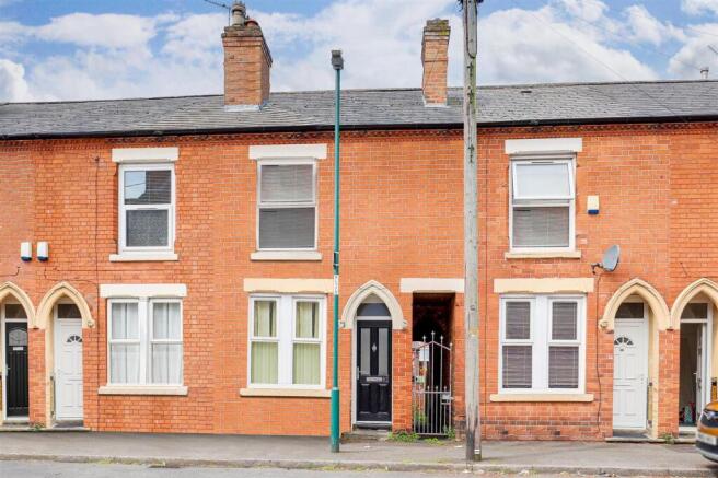 2 bed property, in Lord Nelson Street, £130,000