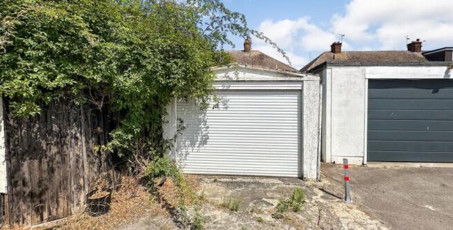 Land, in Church Road, £10,000