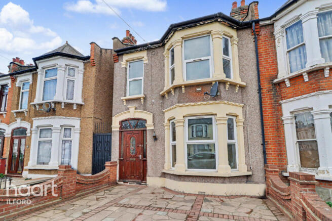 3 bed property, in Holmwood Road, £475,000