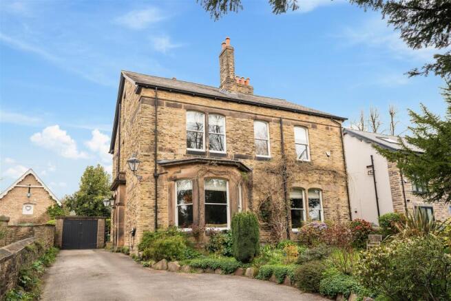 5 bed property, in Kenwood Road, £1,500,000
