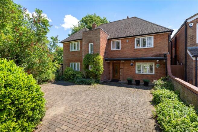 5 bed property, in Holbrook Road, £1,400,000