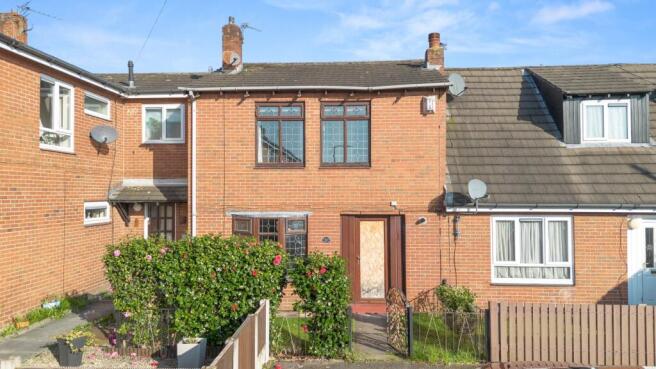 3 bed property, in Clarence Street, £124,950