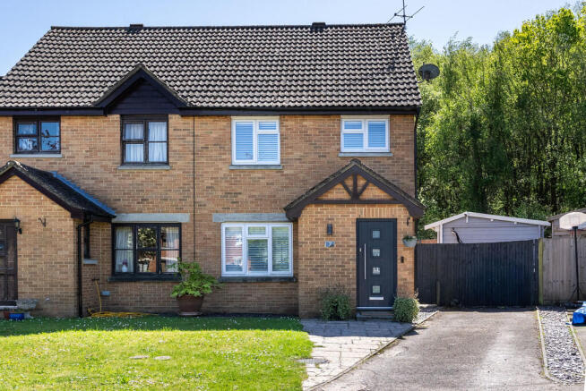 3 bed property, in Shere Close, £539,000