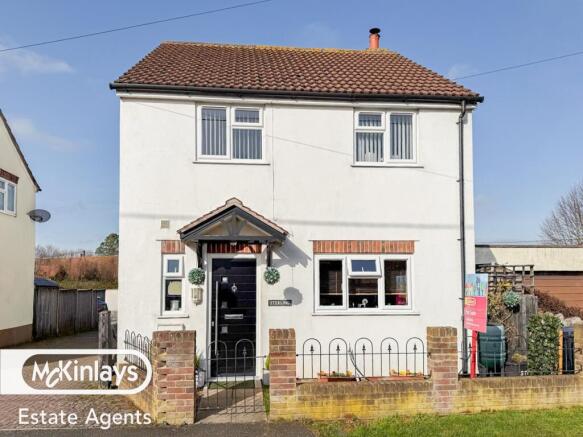 3 bed property, in Nethermoor Road, £310,000