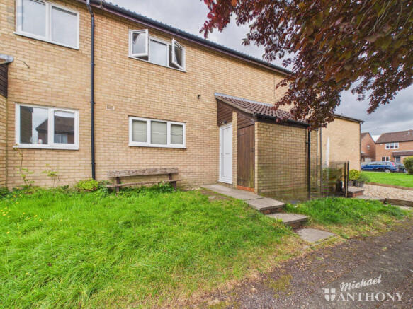 1 bed property, in Orwell Drive, £130,000