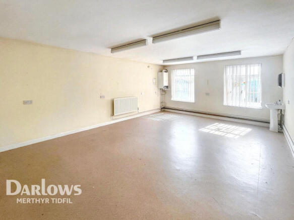 3 bed property, in Perrott Street, £115,000