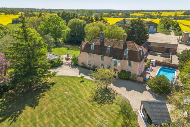 5 bed property, in Willows Green, £1,750,000
