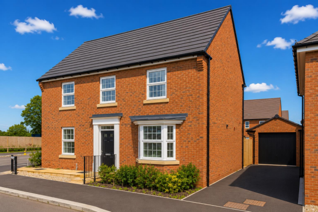 4 bed property, in Scafell Road, £425,000