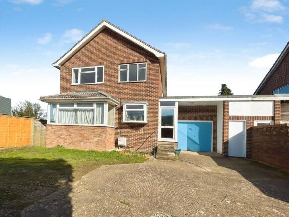 3 bed property, in Thaxted Road, £500,000
