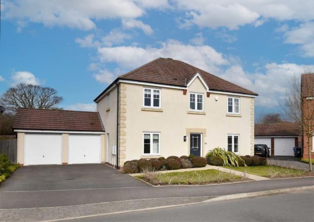 4 bed property, in Wenlock Rise, £575,000