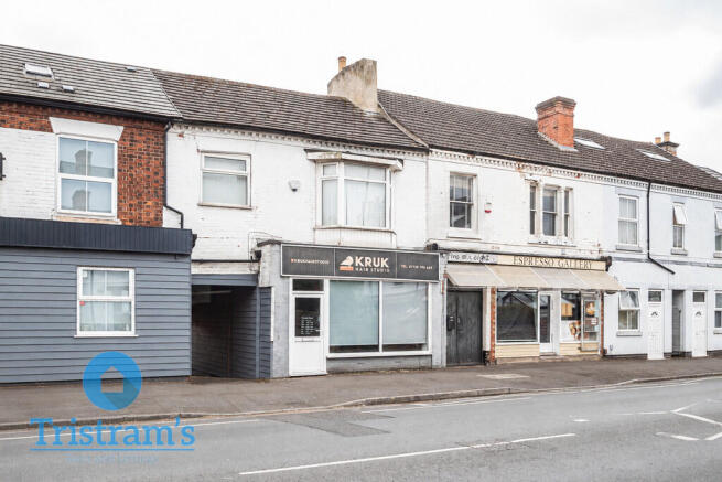 1 bed property, in Woodborough Road, £265,000