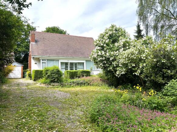 3 bed property, in Ryknield Road, £375,000