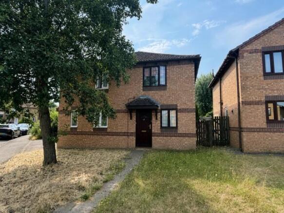 2 bed property, in Velocette Way, £210,000
