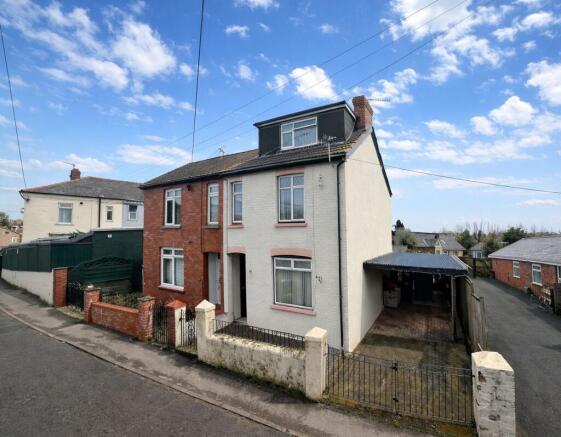 3 bed property, in Union Road East, £299,950
