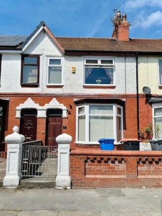 3 bed property, in Warren Avenue North, £100,000