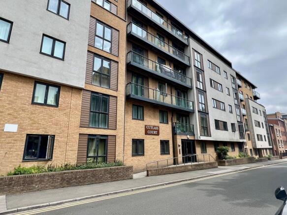 1 bed property, in Cutlass Court, £85,000