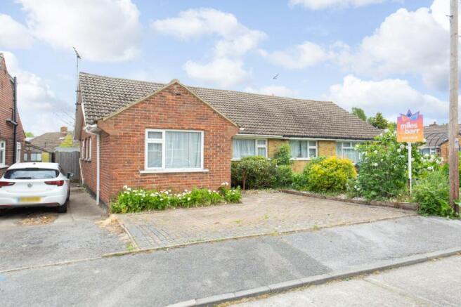3 bed property, in Edmund Street, £300,000
