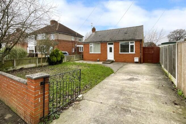 3 bed property, in Cow House Lane, £160,000