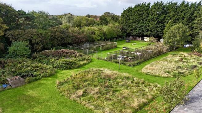 Land, in Stockydale Road, £350,000