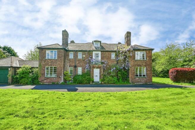5 bed property, in Ramsbrook Lane, £700,000