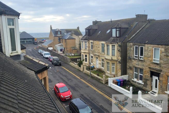 Studio, in 36B Sidney Street, £33,000
