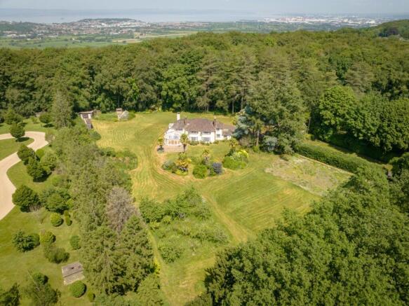 3 bed property, in Cadbury Camp Lane, £2,300,000