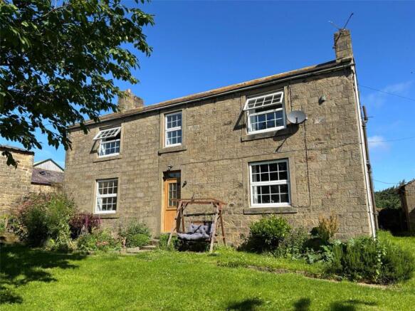 4 bed property, in Warsill, £900,000