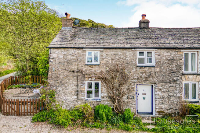 2 bed property, in Spa Cottages Witherslack, £225,000