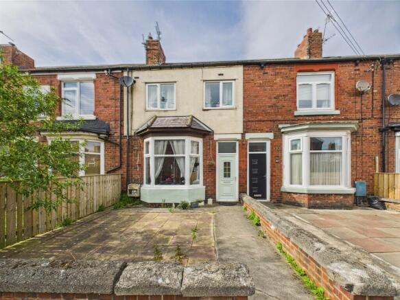 3 bed property, in Westcott Terrace, £60,000