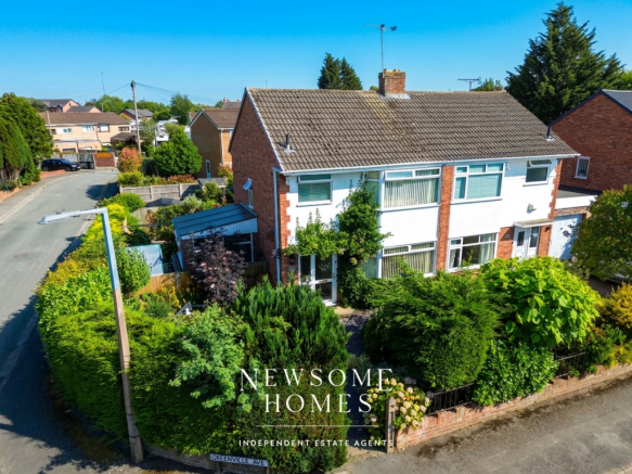 3 bed property, in Greenville Avenue, £220,000