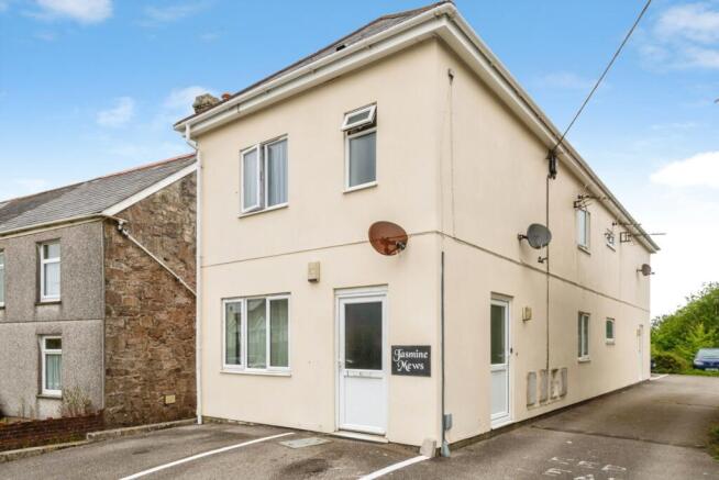 2 bed property, in St. Francis Road, £140,000