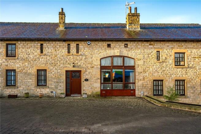 3 bed property, in Bailrigg Lane, £450,000