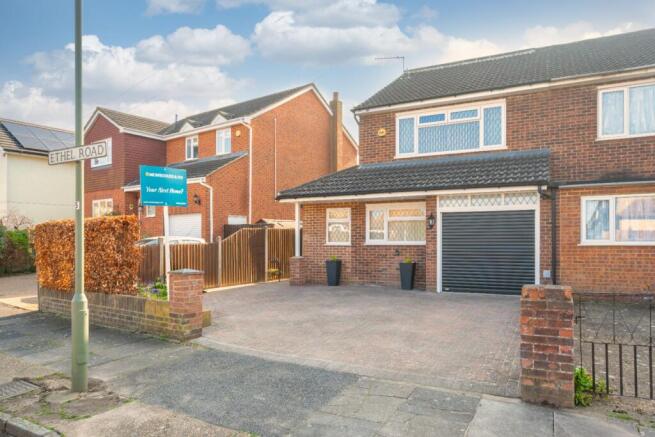 4 bed property, in Ethel Road, £635,000