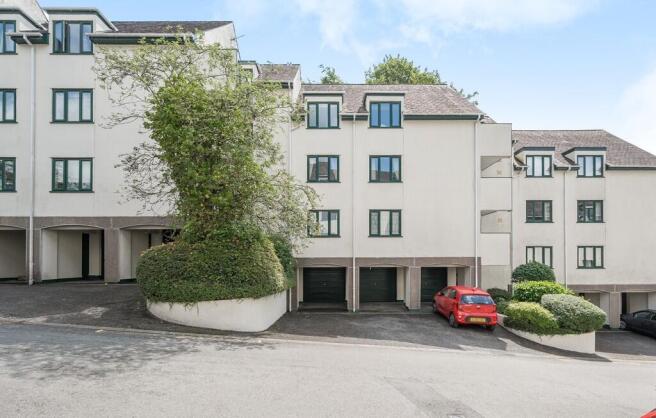 1 bed property, in 25A Quarry Rigg, £189,500