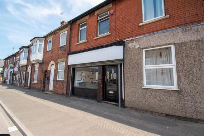1 bed property, in Nottingham Road, £120,000