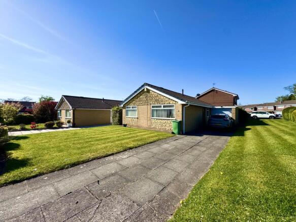 3 bed property, in Spinney Green, £325,000