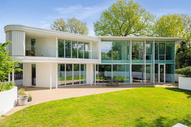 6 bed property, in Forest Drive, £5,750,000