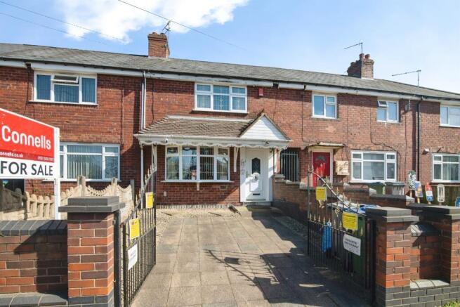 3 bed property, in Claypit Lane, £250,000