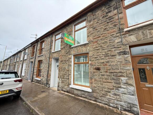 3 bed property, in Bailey Street, £190,000