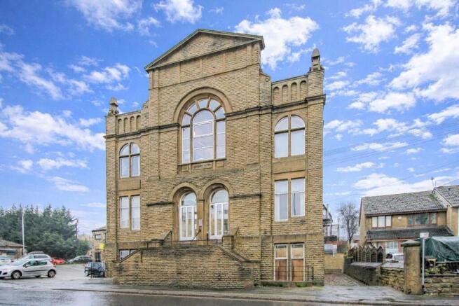 1 bed property, in Dale Street, £55,000