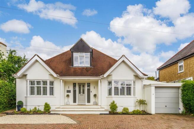 4 bed property, in Warren Road, £1,300,000