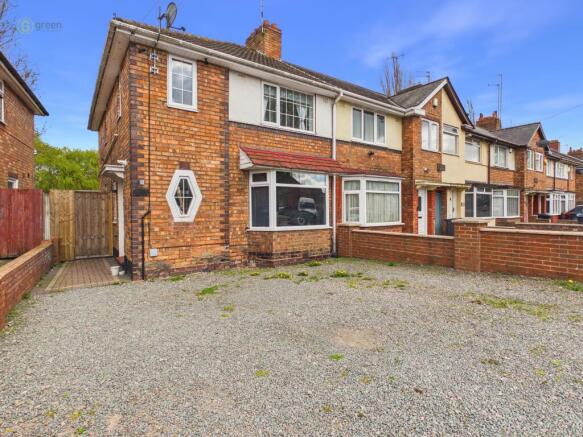 3 bed property, in Finchley Road, £235,000