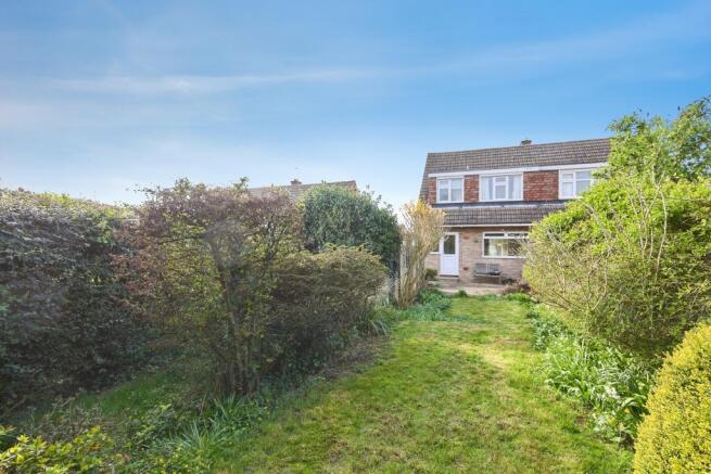 3 bed property, in Priestland Avenue, £210,000