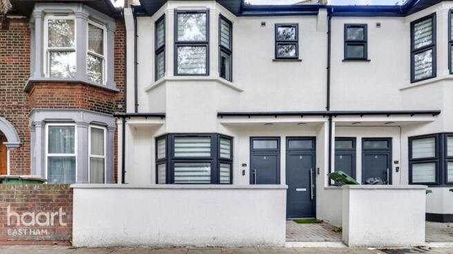 5 bed property, in High Street South, £750,000