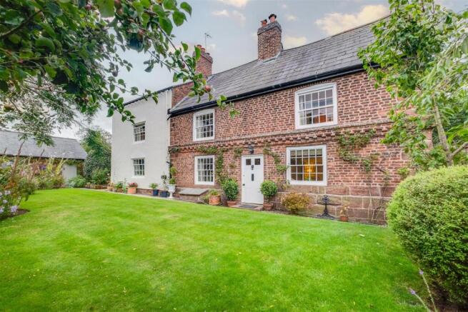4 bed property, in The Village, £950,000