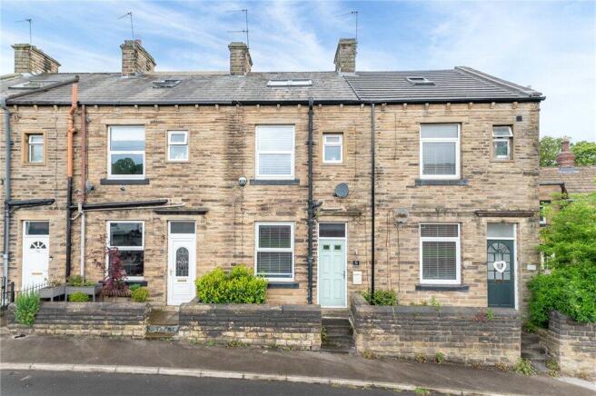 3 bed property, in The Nooks, £200,000