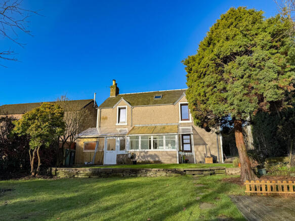 2 bed property, in Gowan Brae, £190,000