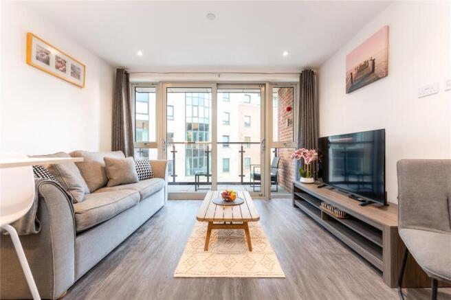 1 bed property, in East Quay Road, £240,000